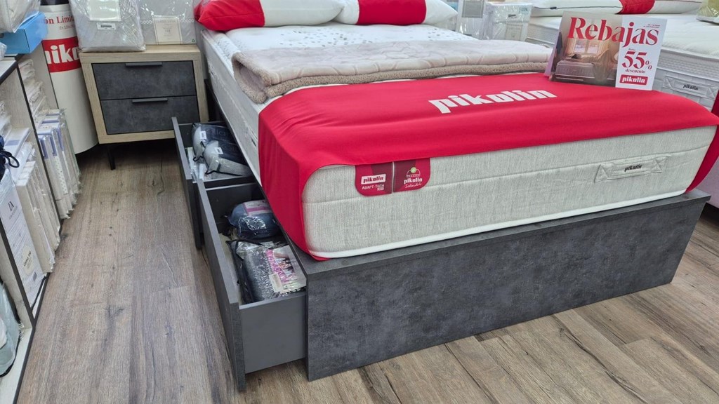 Foto 1 CANAPÉ CAJONES + 2 MESITAS