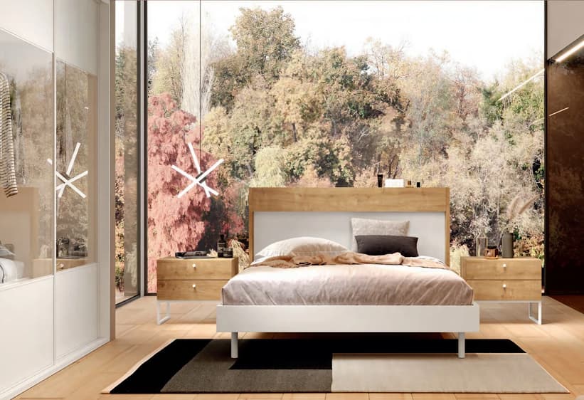 Variedad de muebles en Outes